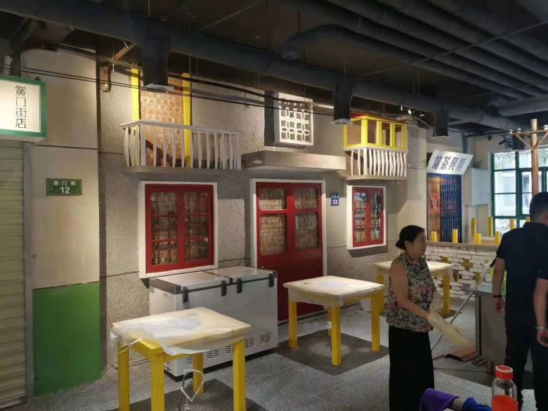 西安趕菜場(chǎng)麻辣燙火鍋?zhàn)?jpg