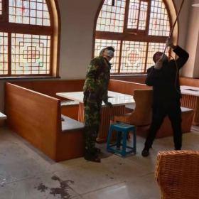 西安唇齒留香自助火鍋店火鍋桌椅卡座沙發(fā)交貨完畢